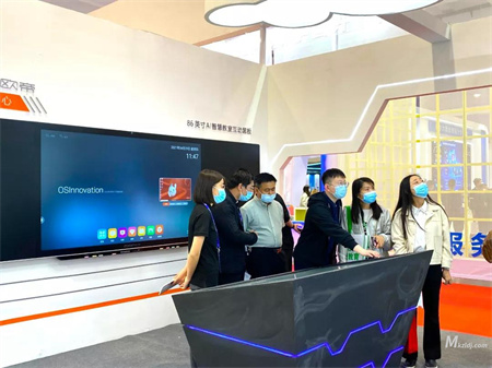 高等教育博覽會展臺設(shè)計