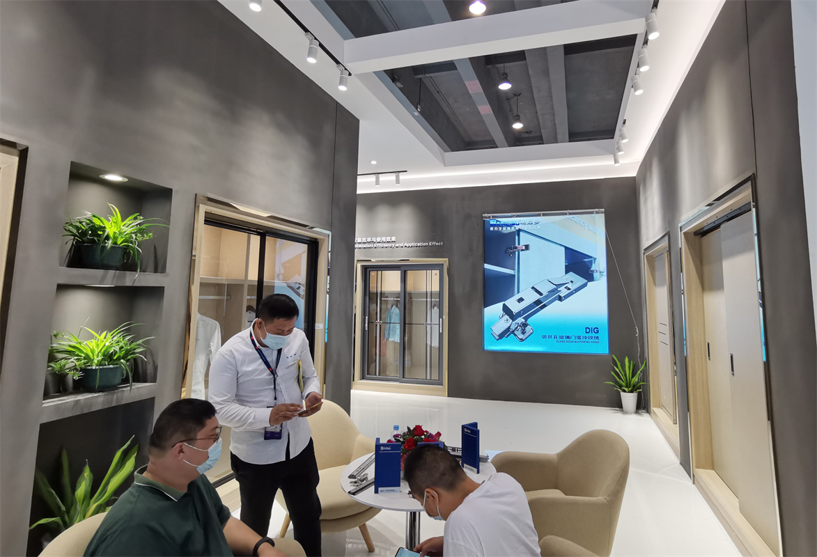 2022中國廣州國際家具生產設備及配料展覽會